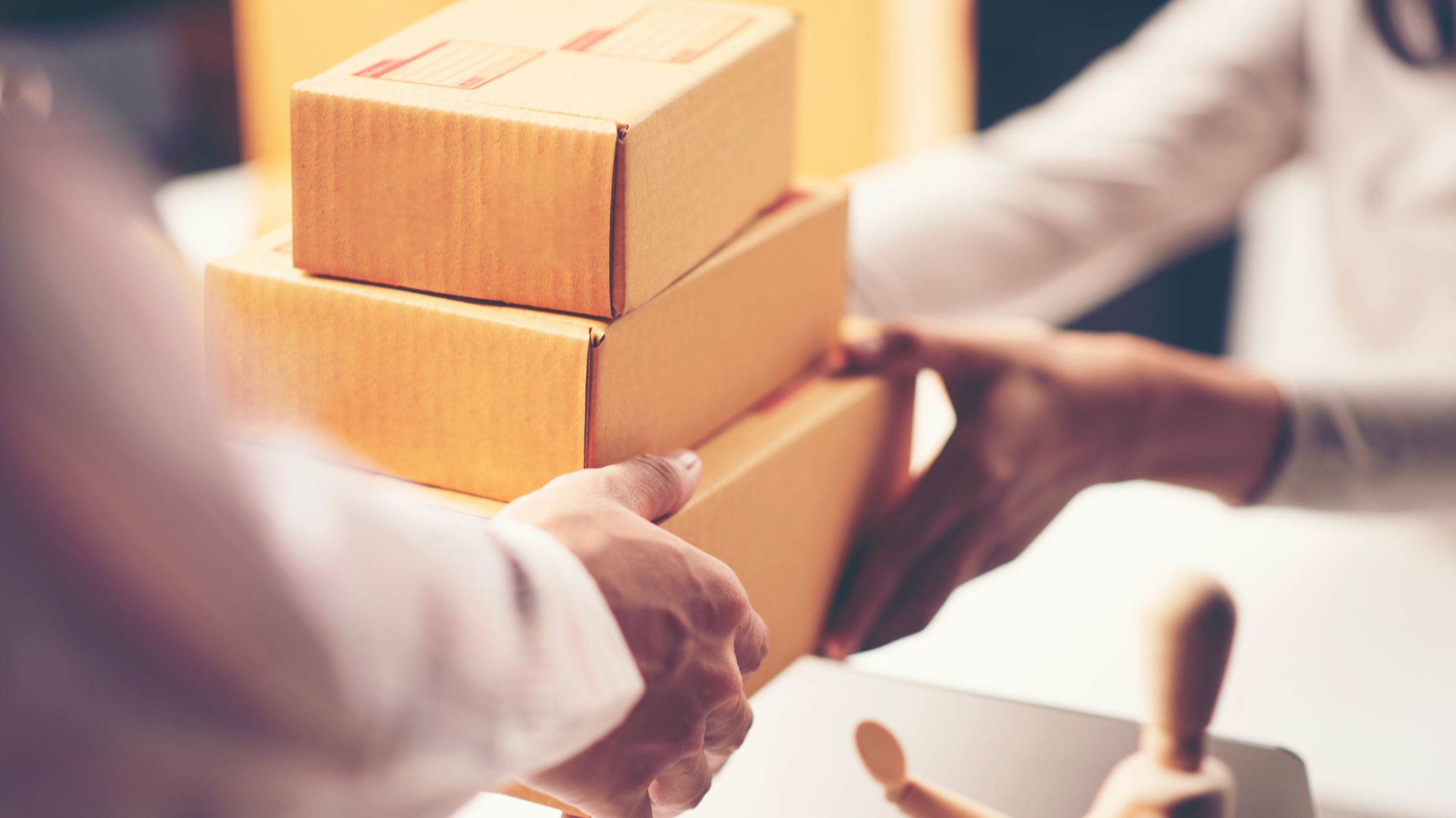 Brand sending free product packages to creators for a product seeding campaign